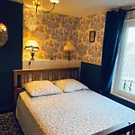Capescrown Apartment *
