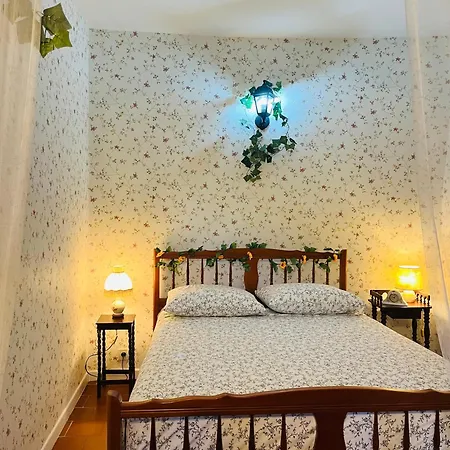 Capescrown Apartment
